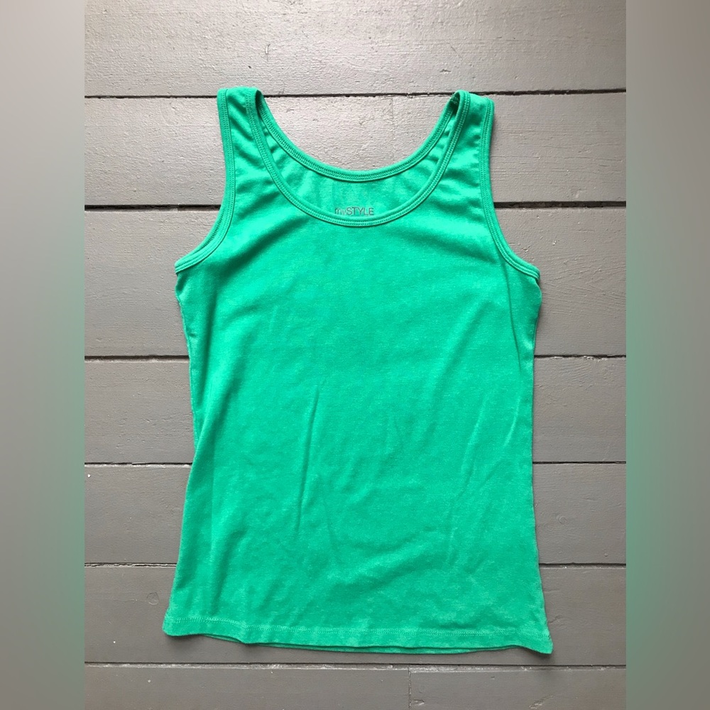 MyStyle Scoop Neck Tank Size Large